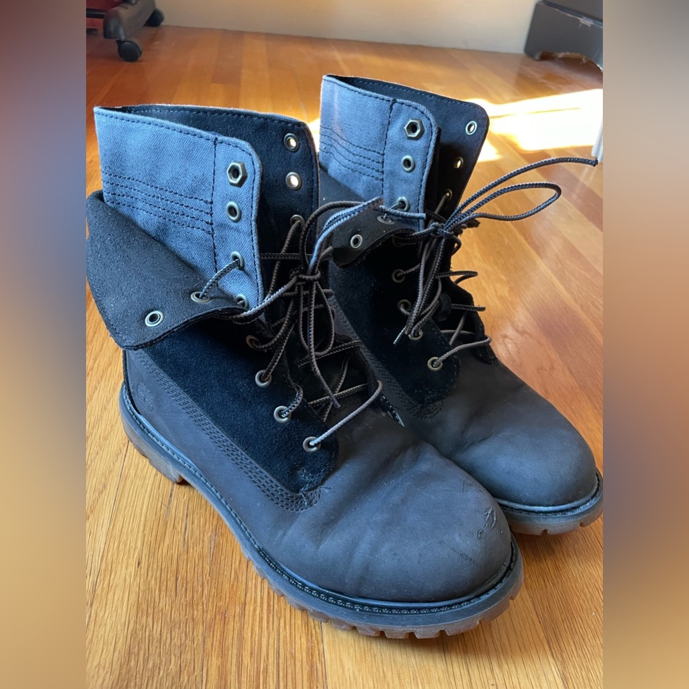 Black Timberlands